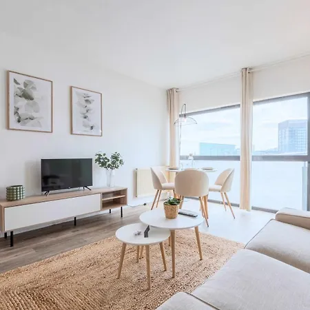 Europe/flandres Stations With Balcony! *