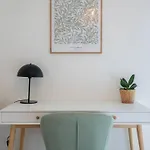 Apartamento Europe/flandres Stations With Balcony!