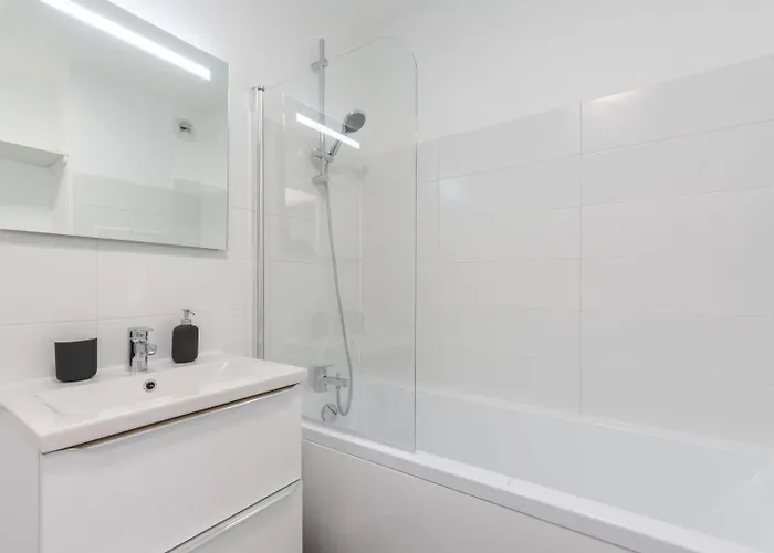 Appartement Europe/flandres Stations With Balcony! *