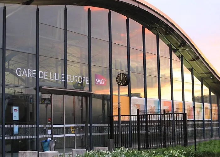 Europe/flandres Stations With Balcony! Lille